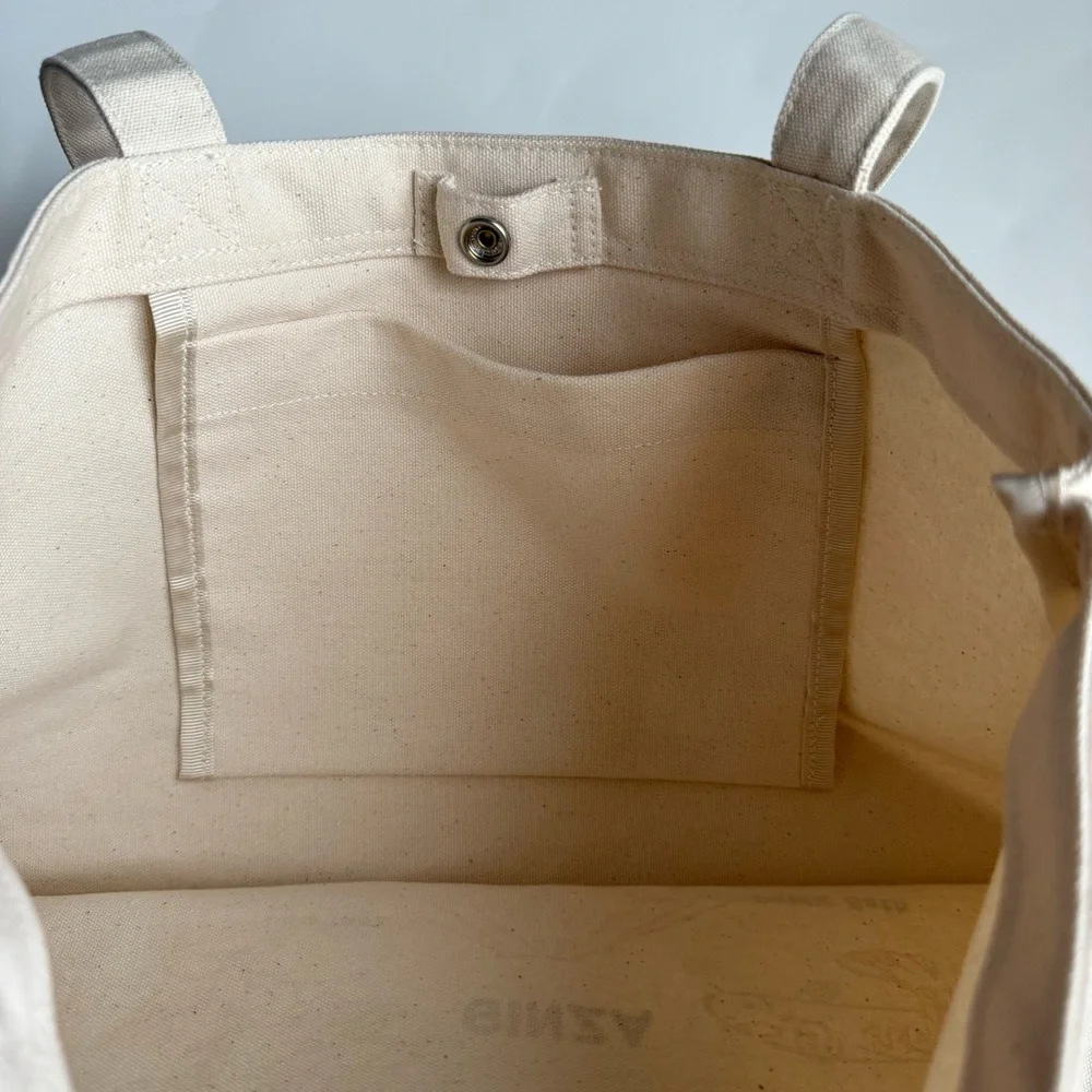 NWT Uniqlo Ginza Exclusive Koi Fish Canvas Tote Bag - Picture 4 of 5